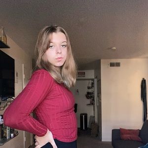 Meet your Posher, Elora